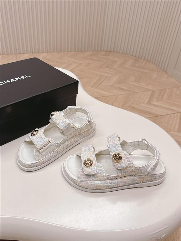 20251128184437678 280